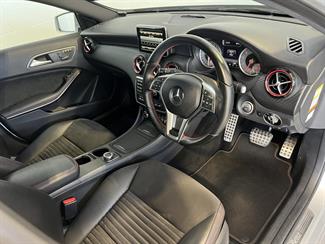 2015 Mercedes-Benz A 250 - Thumbnail