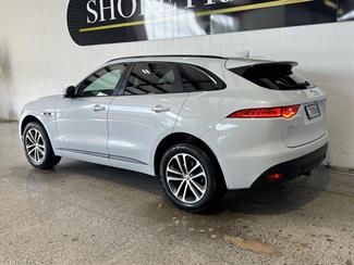 2018 Jaguar F-Pace - Thumbnail