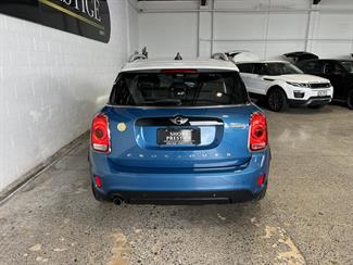 2017 Mini Countryman - Thumbnail