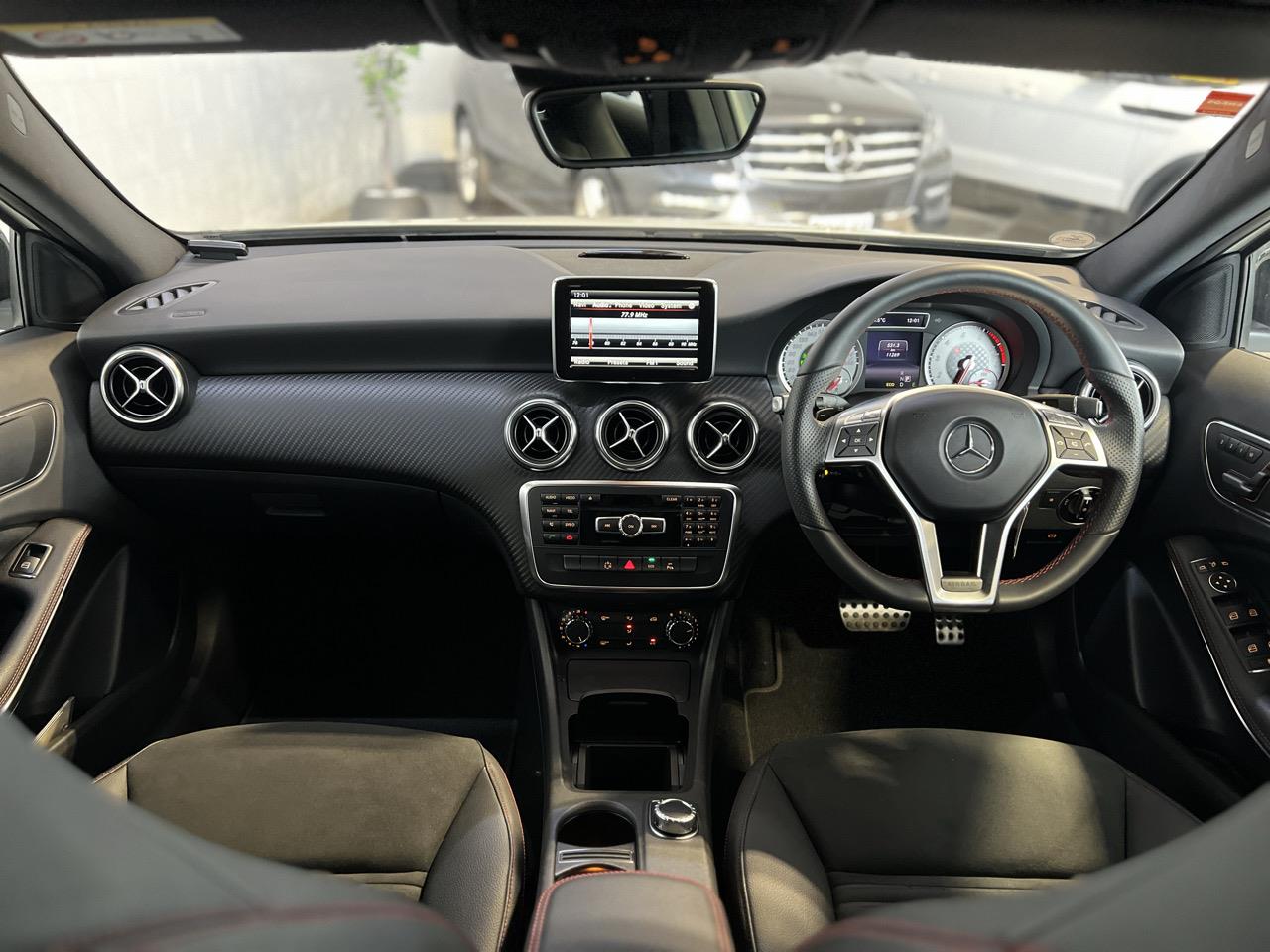 2013 Mercedes-Benz A180