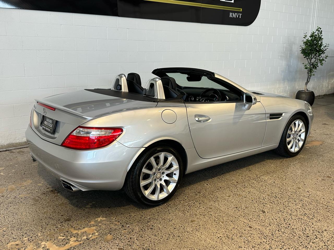 2015 Mercedes-Benz SLK 200