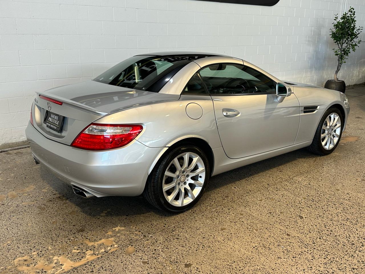 2015 Mercedes-Benz SLK 200