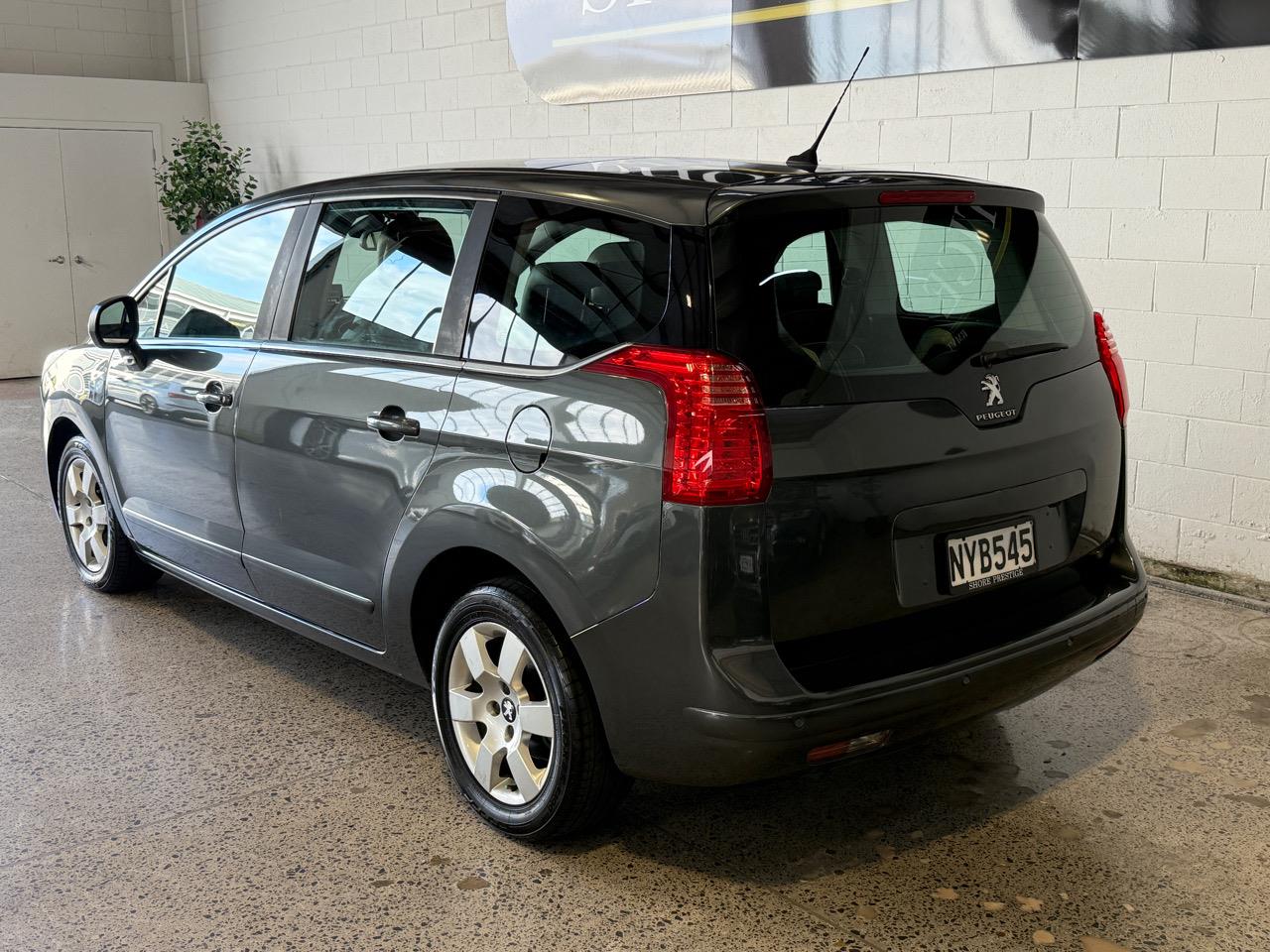 2014 Peugeot 5008