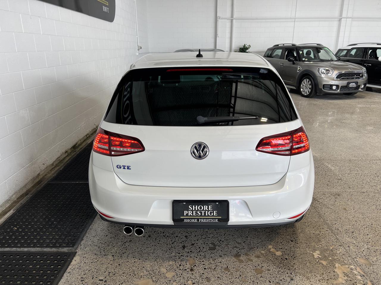 2016 Volkswagen Golf