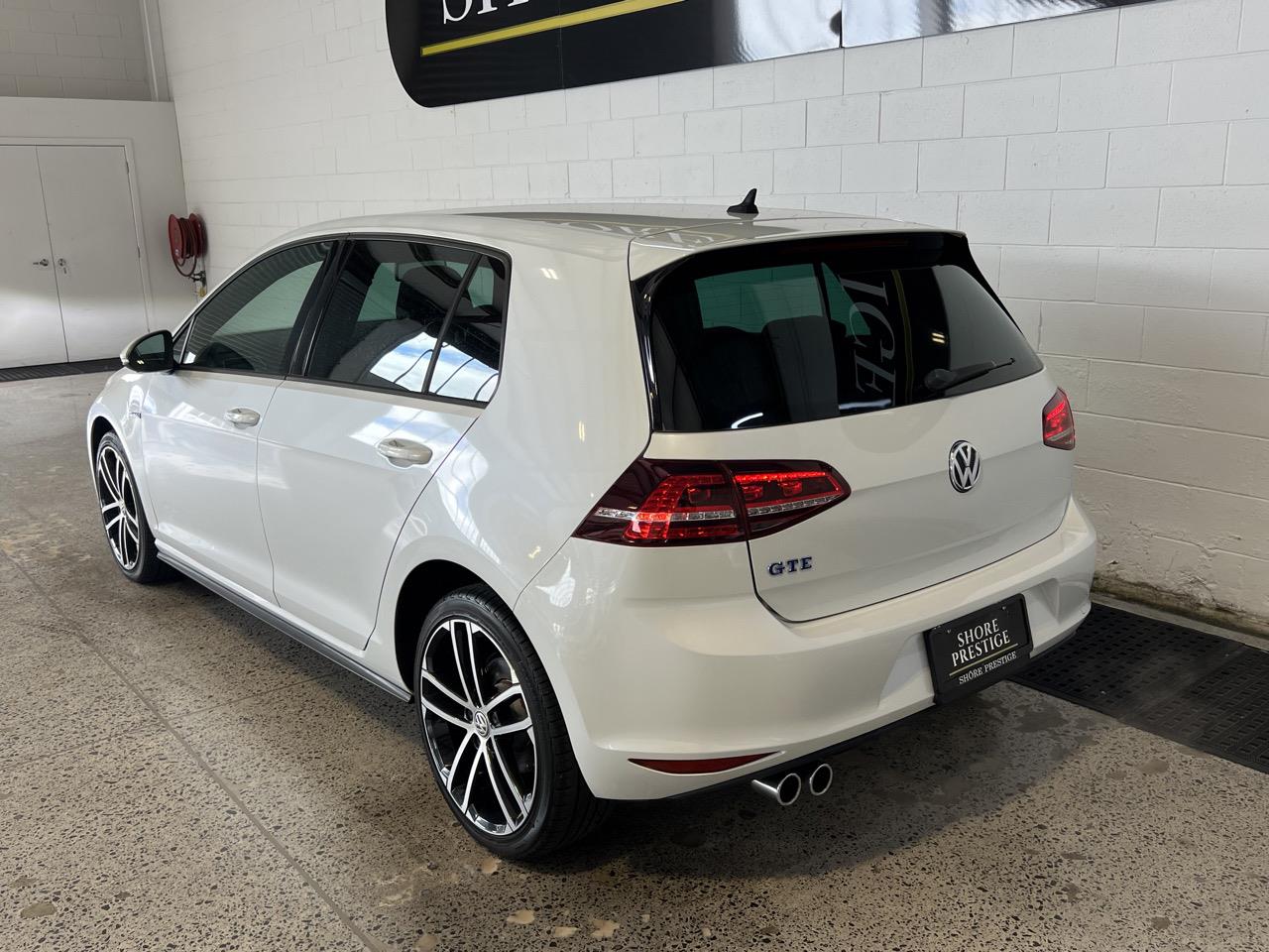 2016 Volkswagen Golf