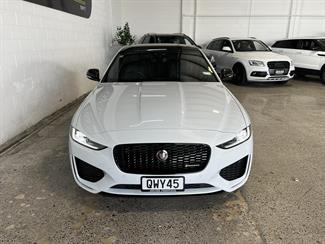 2020 Jaguar XE - Thumbnail