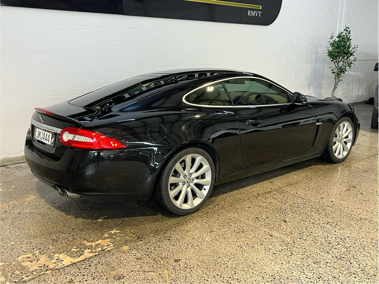 2010 Jaguar XK