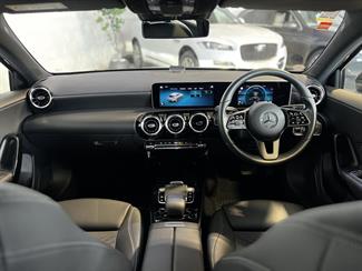 2019 Mercedes-Benz A 180 - Thumbnail