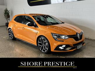 2019 Renault Megane - Thumbnail